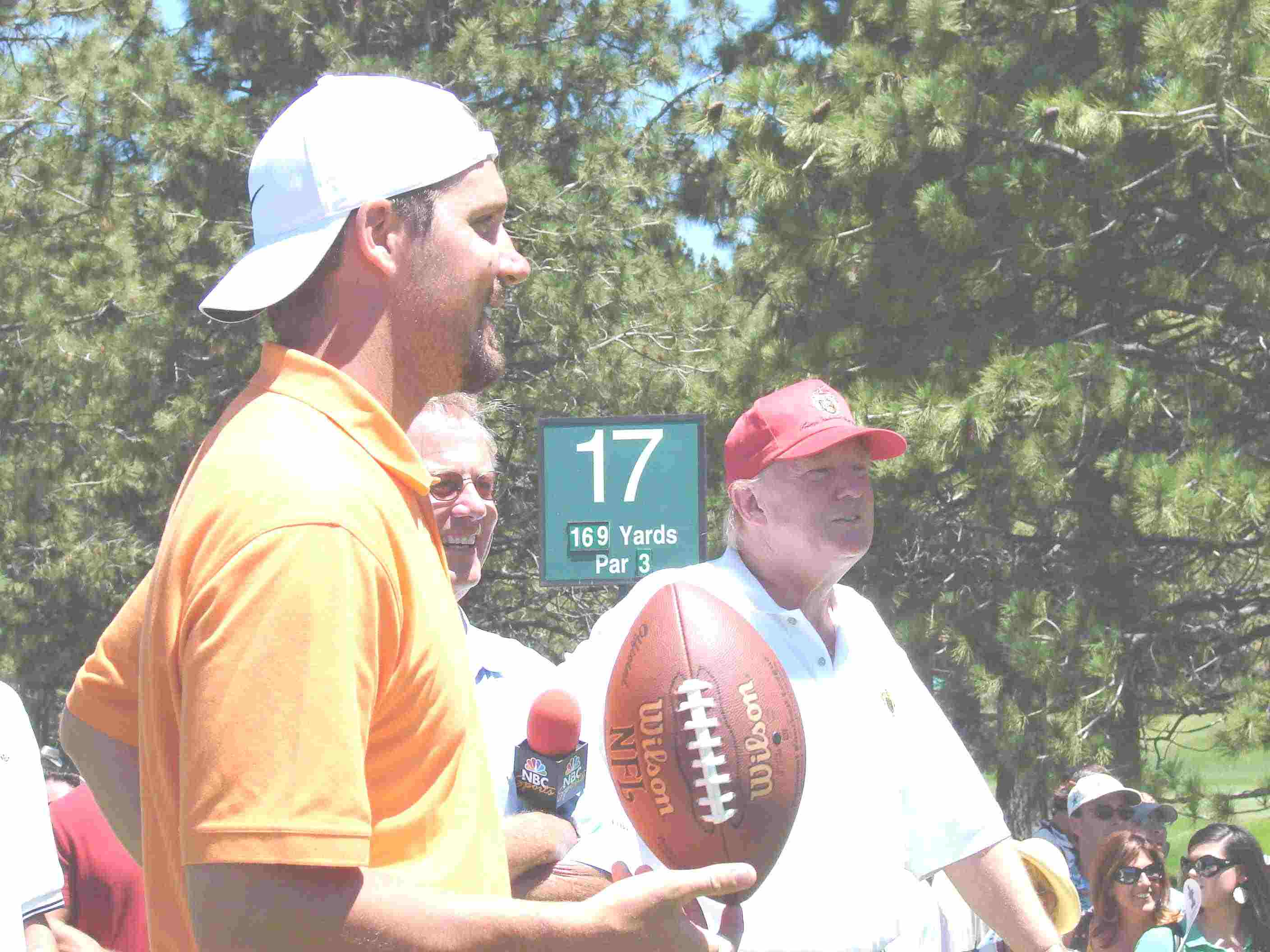 Rothlis Preparing to Throw 