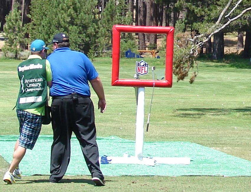 Hole-in-One Competitors