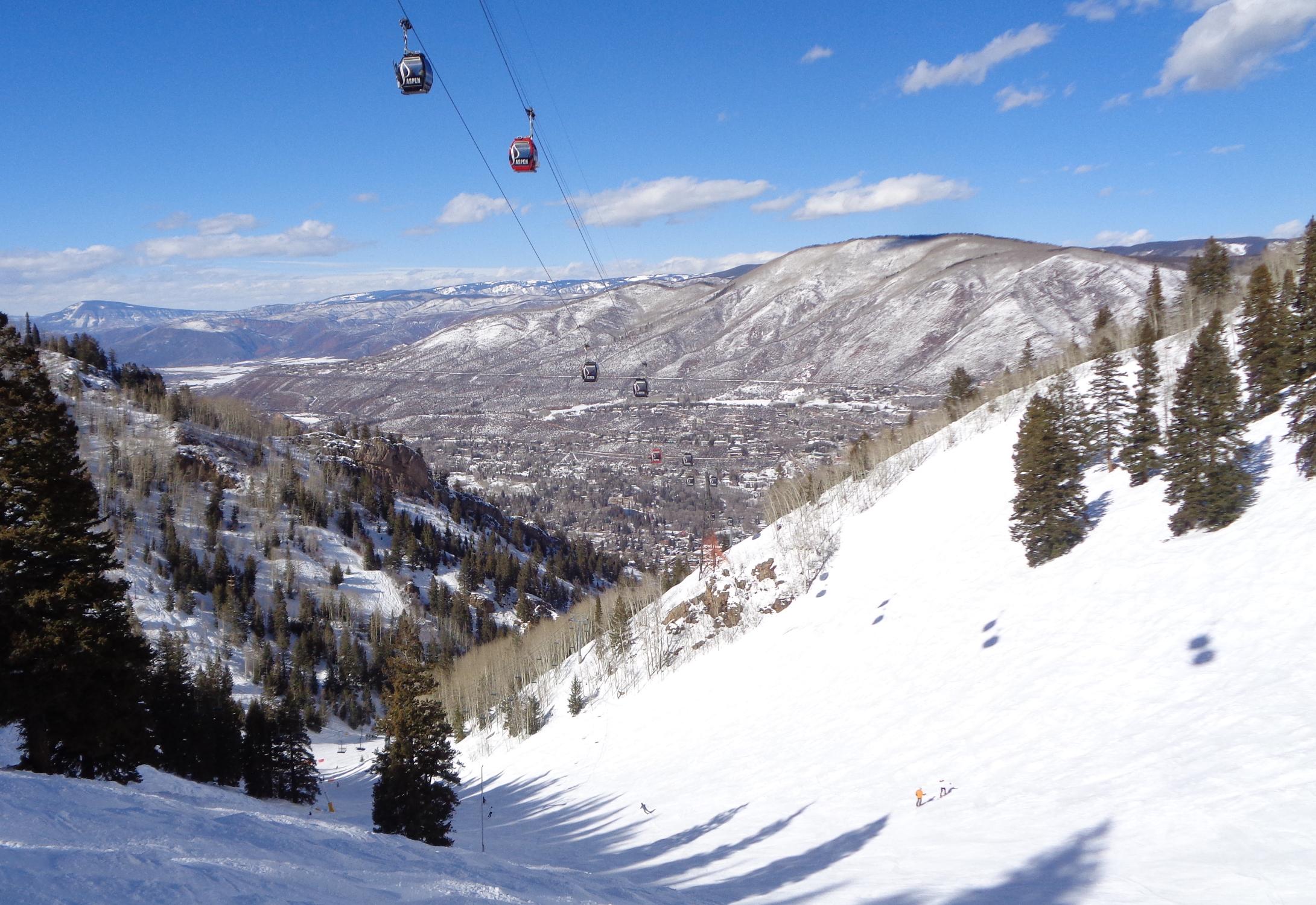 Aspen Gondola along Copper Bowl